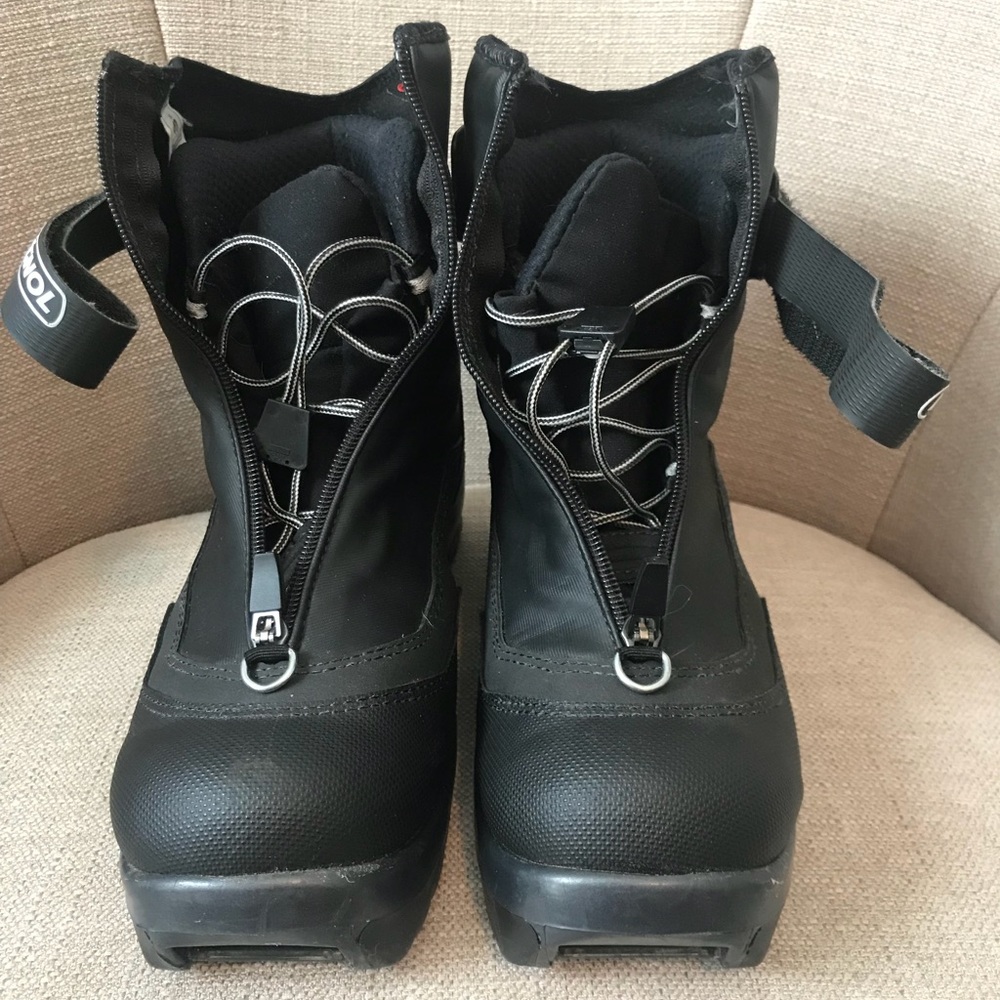 Black Rossignol EB X3 Cross Country Ski Boots 39